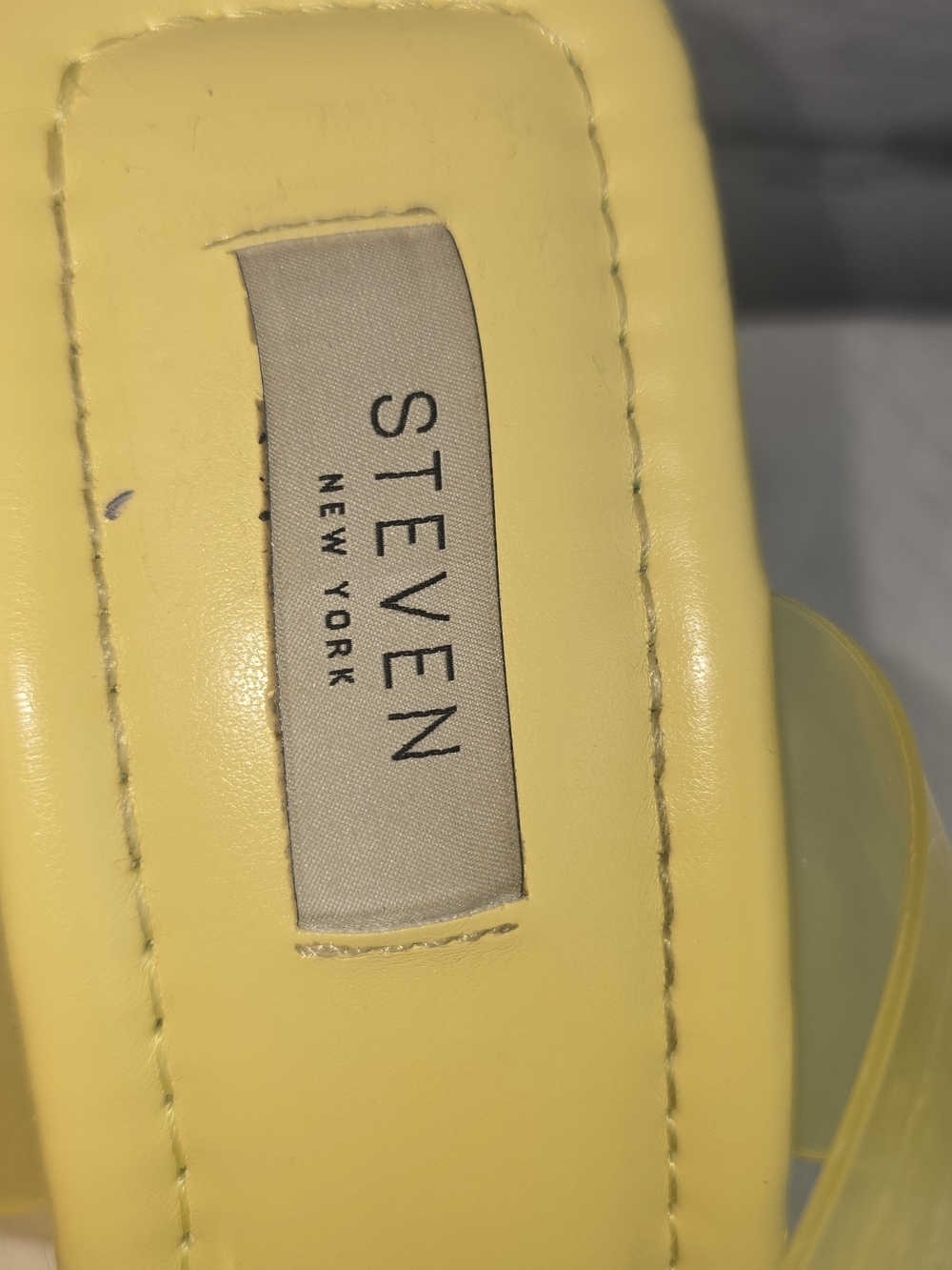 TEVEN NEW YORK MALAYA SANDALS Y2K YELLOW ESPRADILE WEDGE LUCITE STRAPS 8.5 - Picture 8 of 10